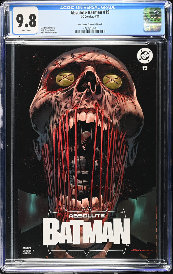 ABSOLUTE BATMAN #19 RAFA SANDOVAL SCARECROW VARIANT CGC 9.8– The